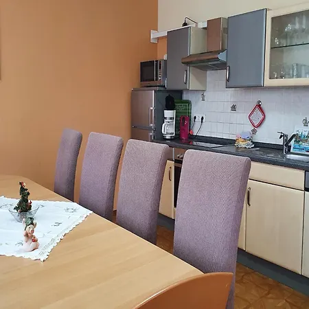 Mit Eigener Terrasse In Homberg, Cleaning Included *