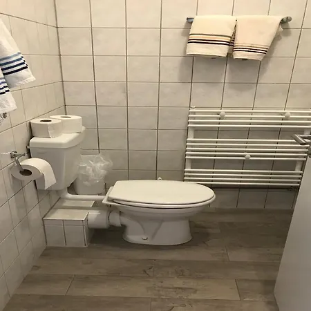 Mit Eigener Terrasse In Homberg, Cleaning Included * Rodemann