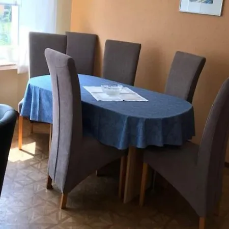 Mit Eigener Terrasse In Homberg, Cleaning Included *
